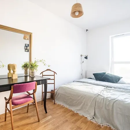 Krucza ~ Self Check-in 24h ~ Parking And Lift Apartman