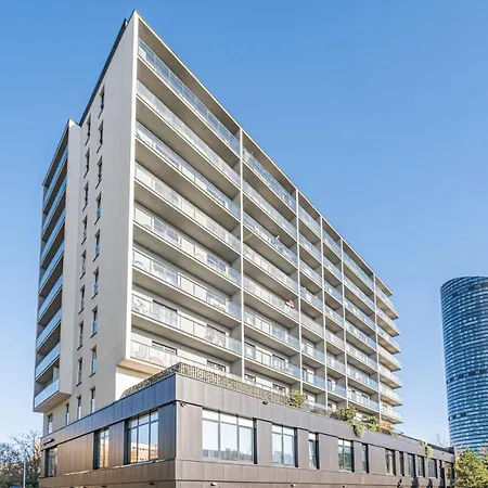 Krucza ~ Self Check-in 24h ~ Parking And Lift * Breslavia