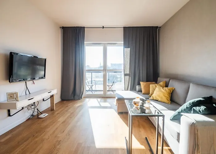 Apartman Krucza ~ Self Check-in 24h ~ Parking And Lift Wrocław