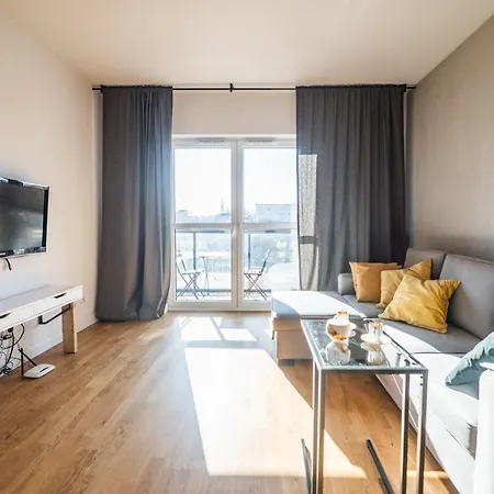 Apartment Krucza ~ Self Check-in 24h ~ Parking And Lift Wroclaw