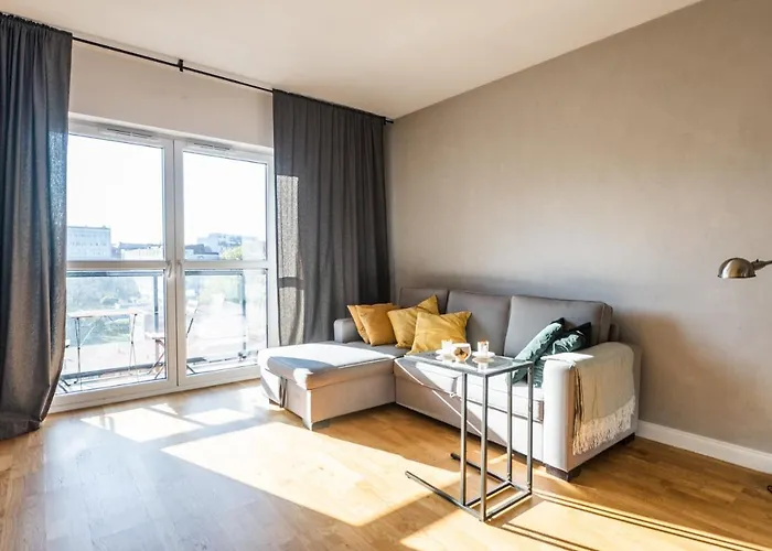 Krucza ~ Self Check-in 24h ~ Parking And Lift Appartement *