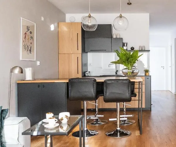 Appartement Krucza ~ Self Check-in 24h ~ Parking And Lift Wrocław