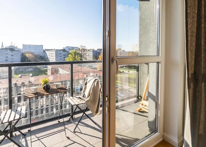 Krucza ~ Self Check-in 24h ~ Parking And Lift *