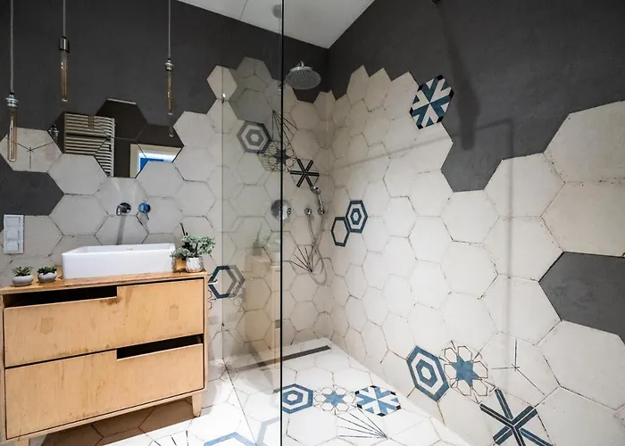 Krucza ~ Self Check-in 24h ~ Parking And Lift Wrocław