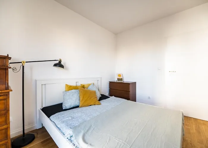 Krucza ~ Self Check-in 24h ~ Parking And Lift Appartement Wrocław